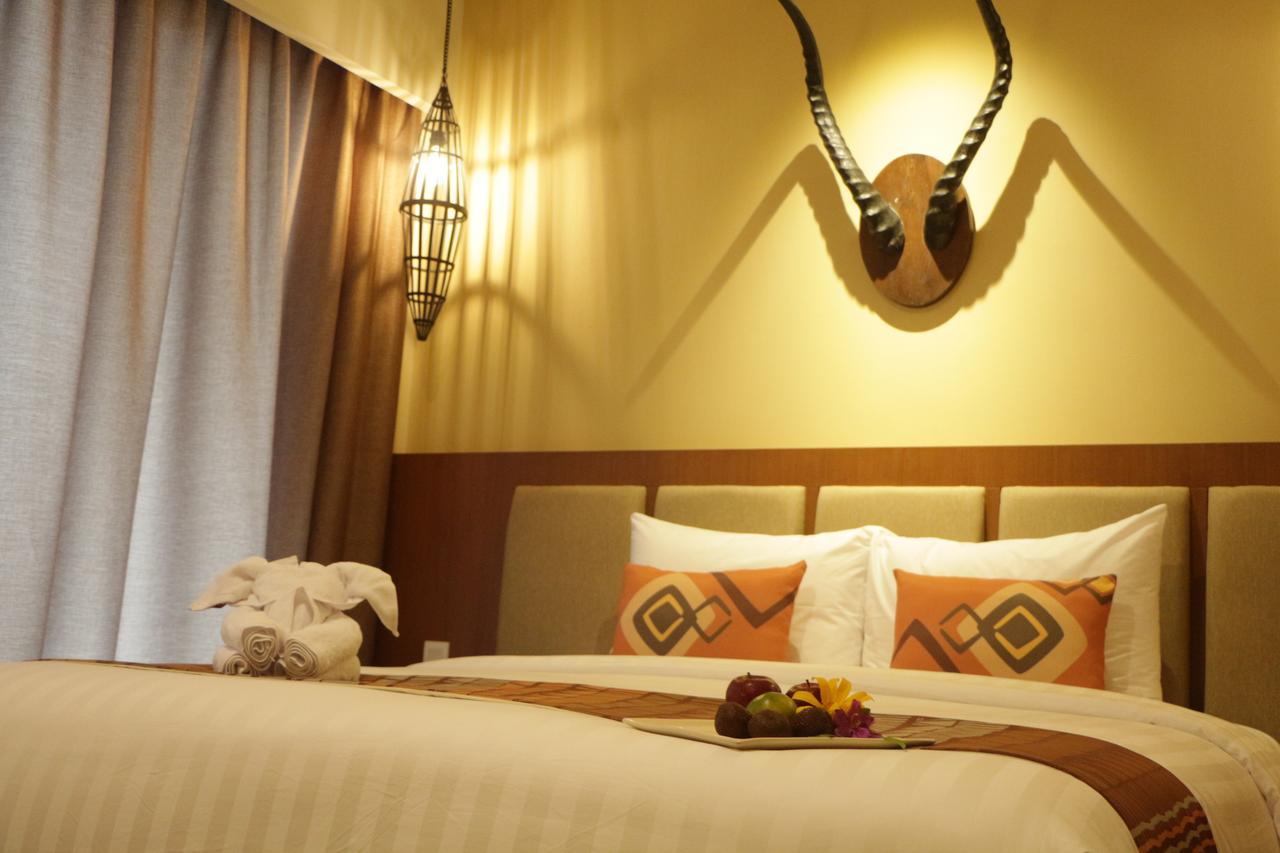 Baobab Safari Resort Prigen Luaran gambar