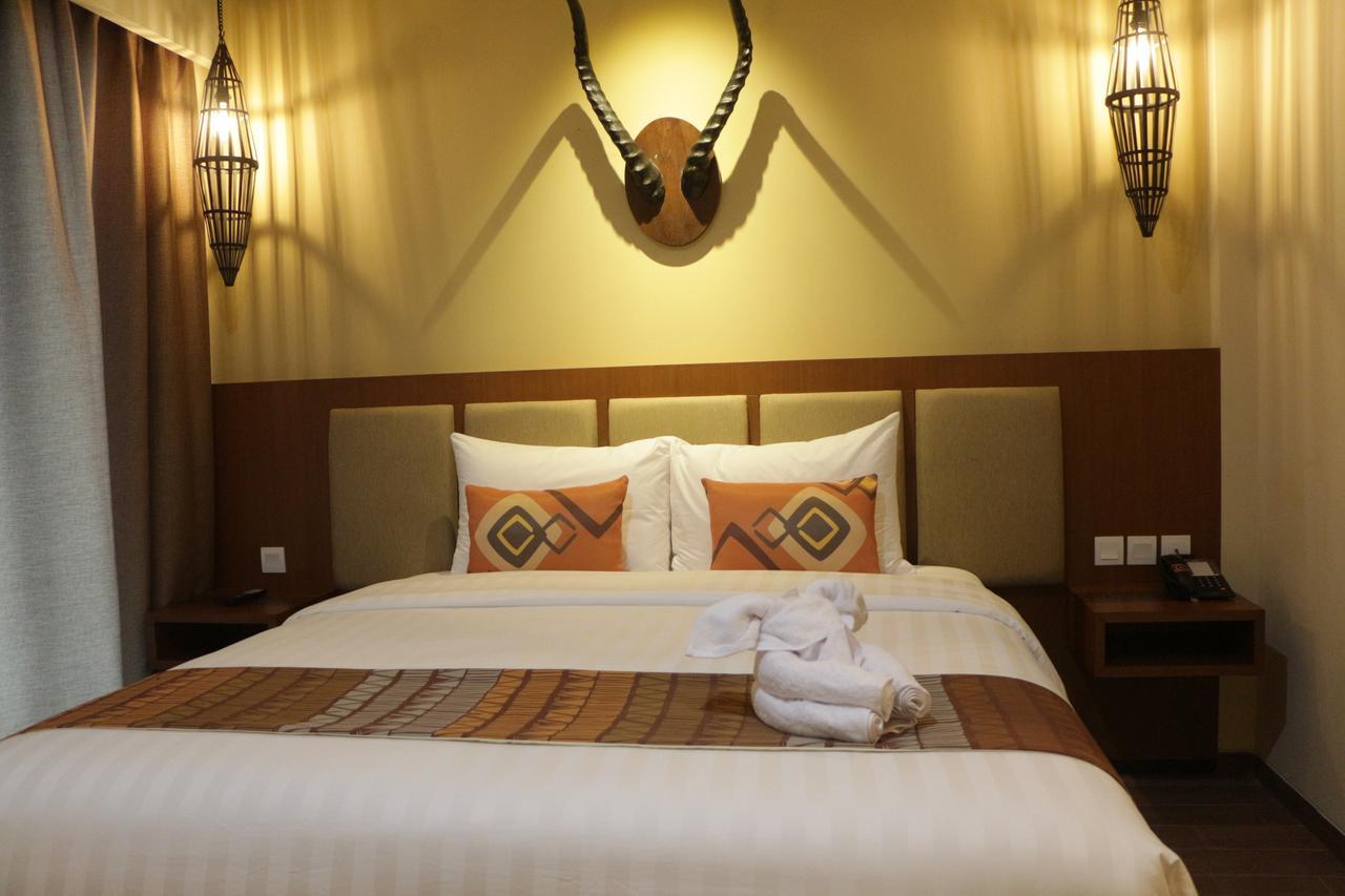 Baobab Safari Resort Prigen Luaran gambar