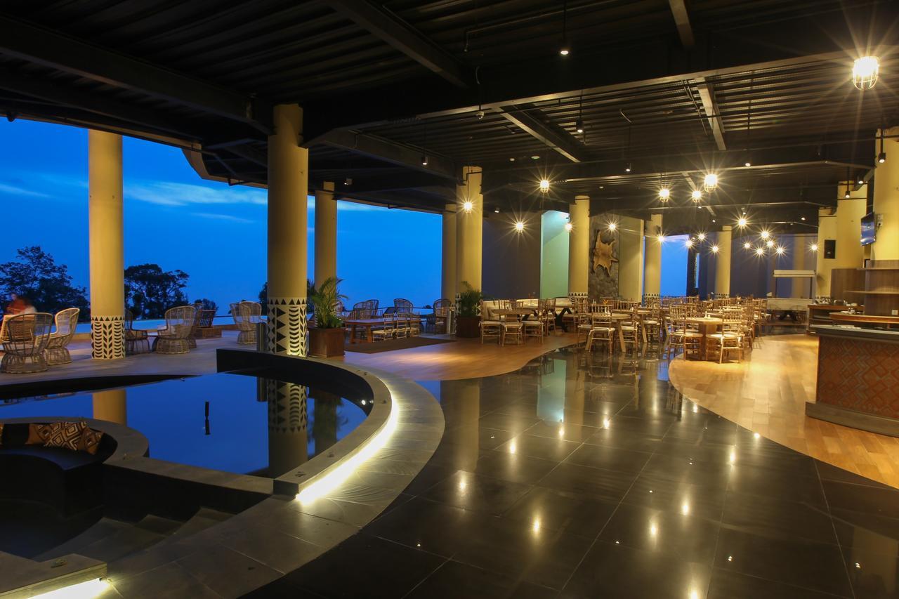 Baobab Safari Resort Prigen Luaran gambar